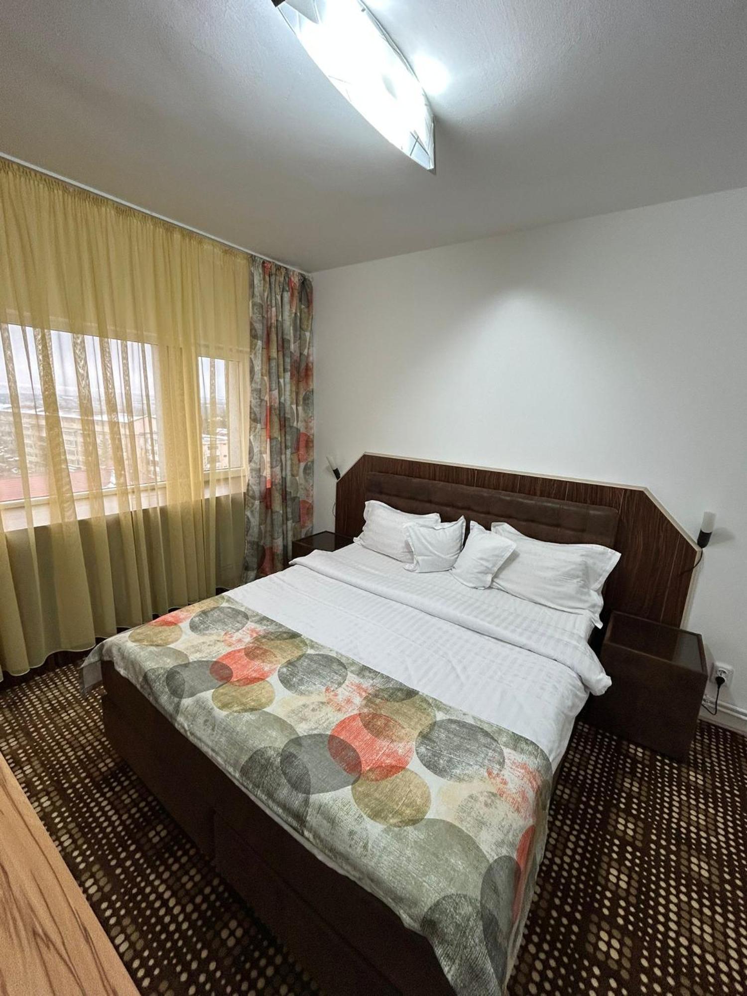 Hotel Bucovina Suceava Exteriör bild