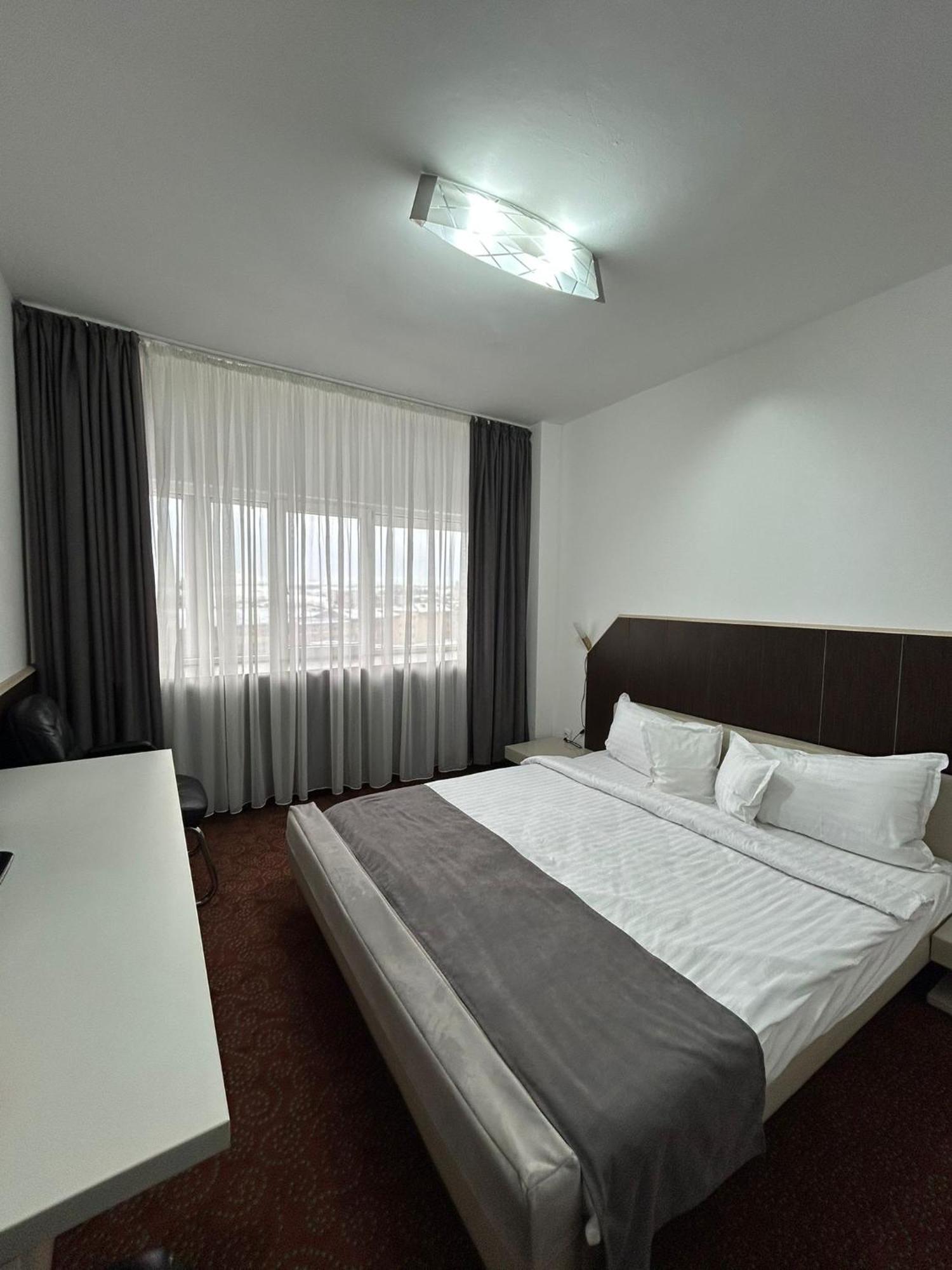 Hotel Bucovina Suceava Exteriör bild