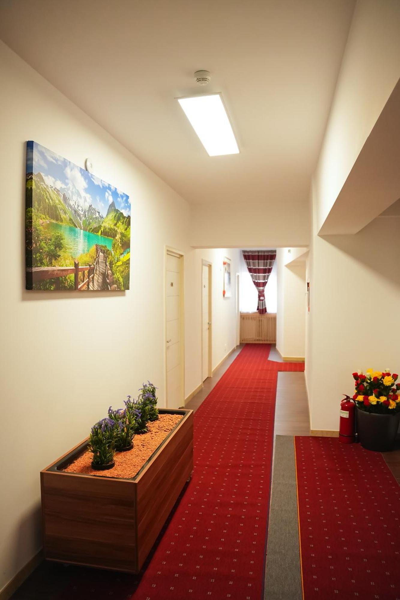 Hotel Bucovina Suceava Exteriör bild