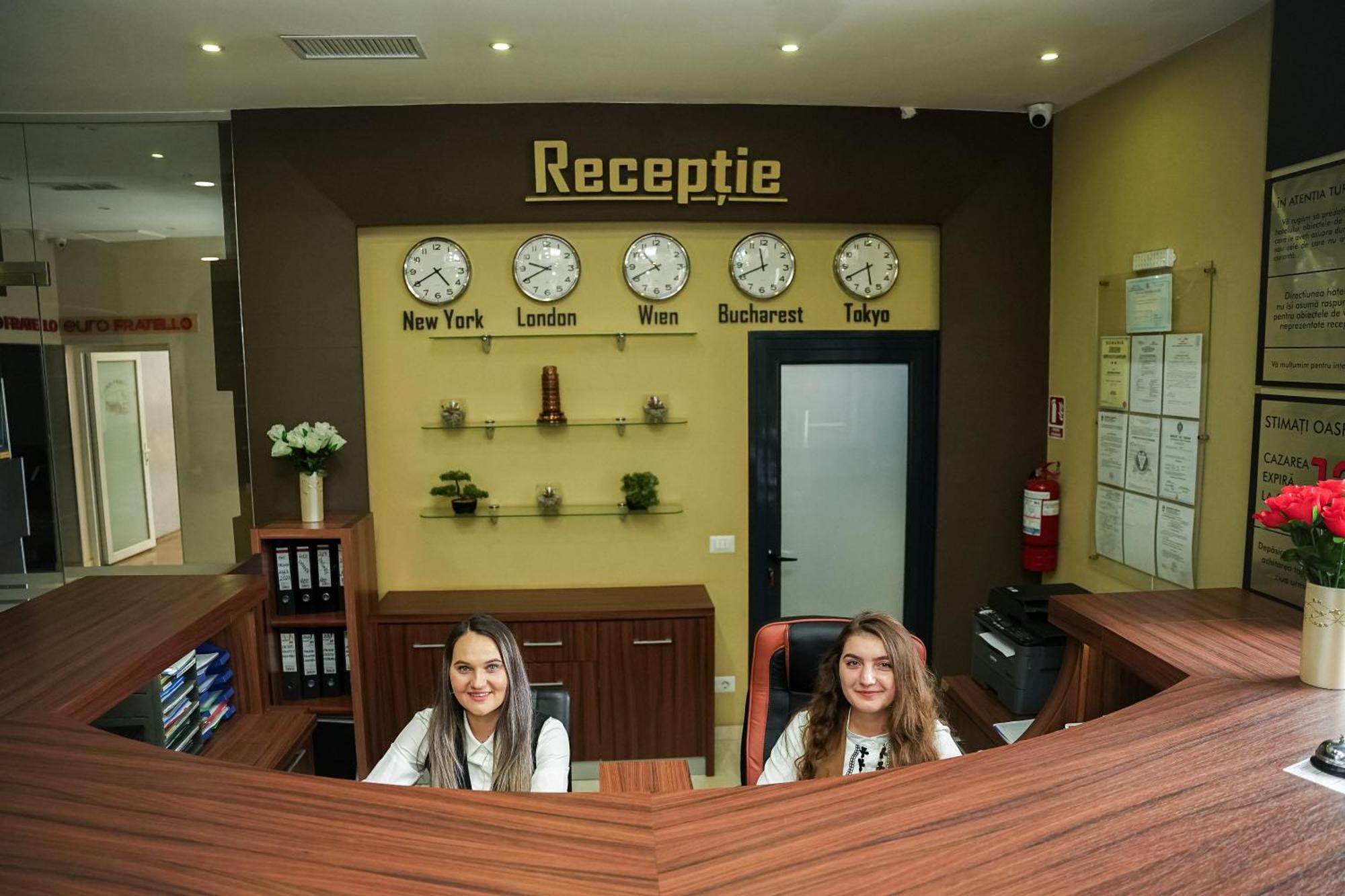 Hotel Bucovina Suceava Exteriör bild