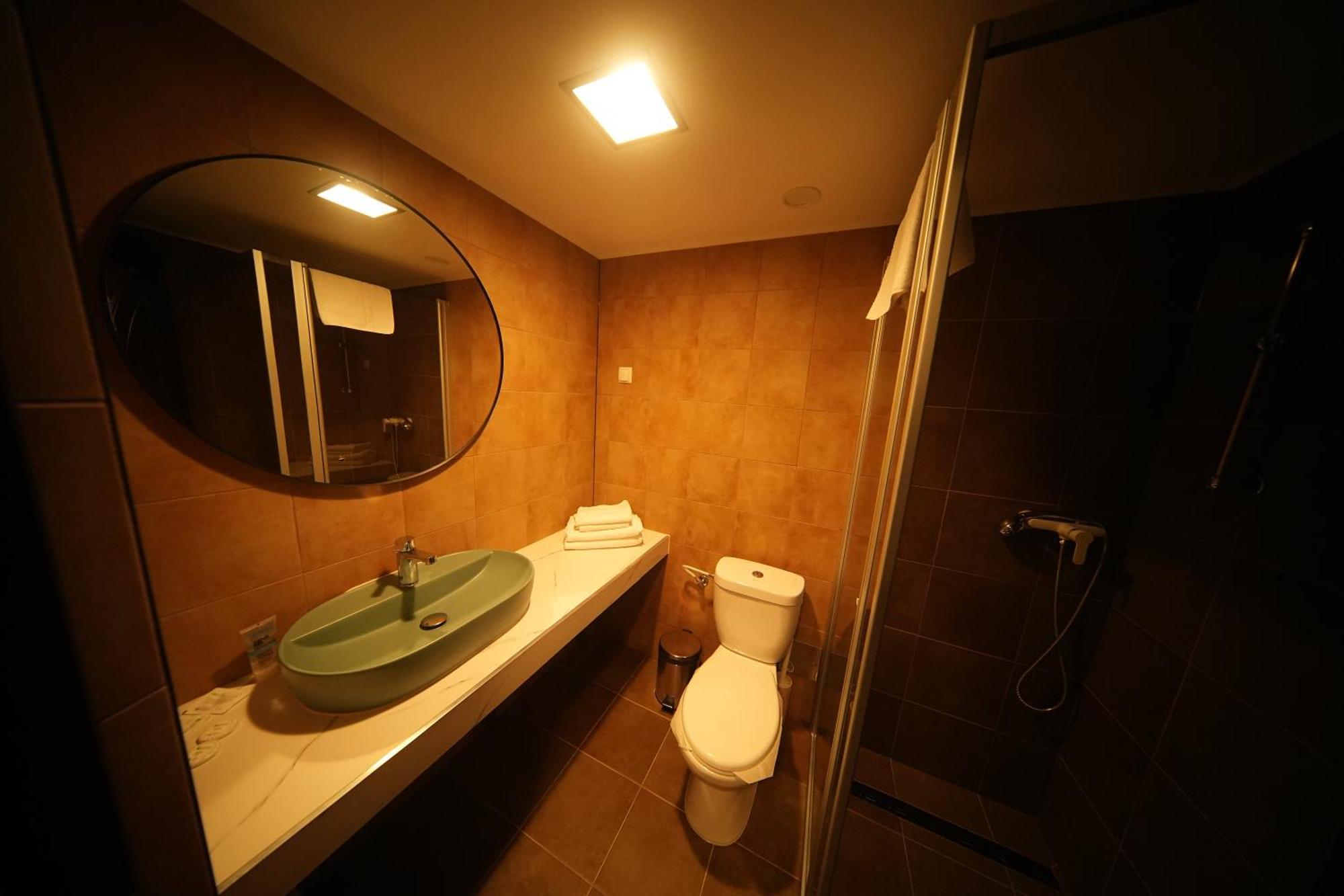 Hotel Bucovina Suceava Exteriör bild