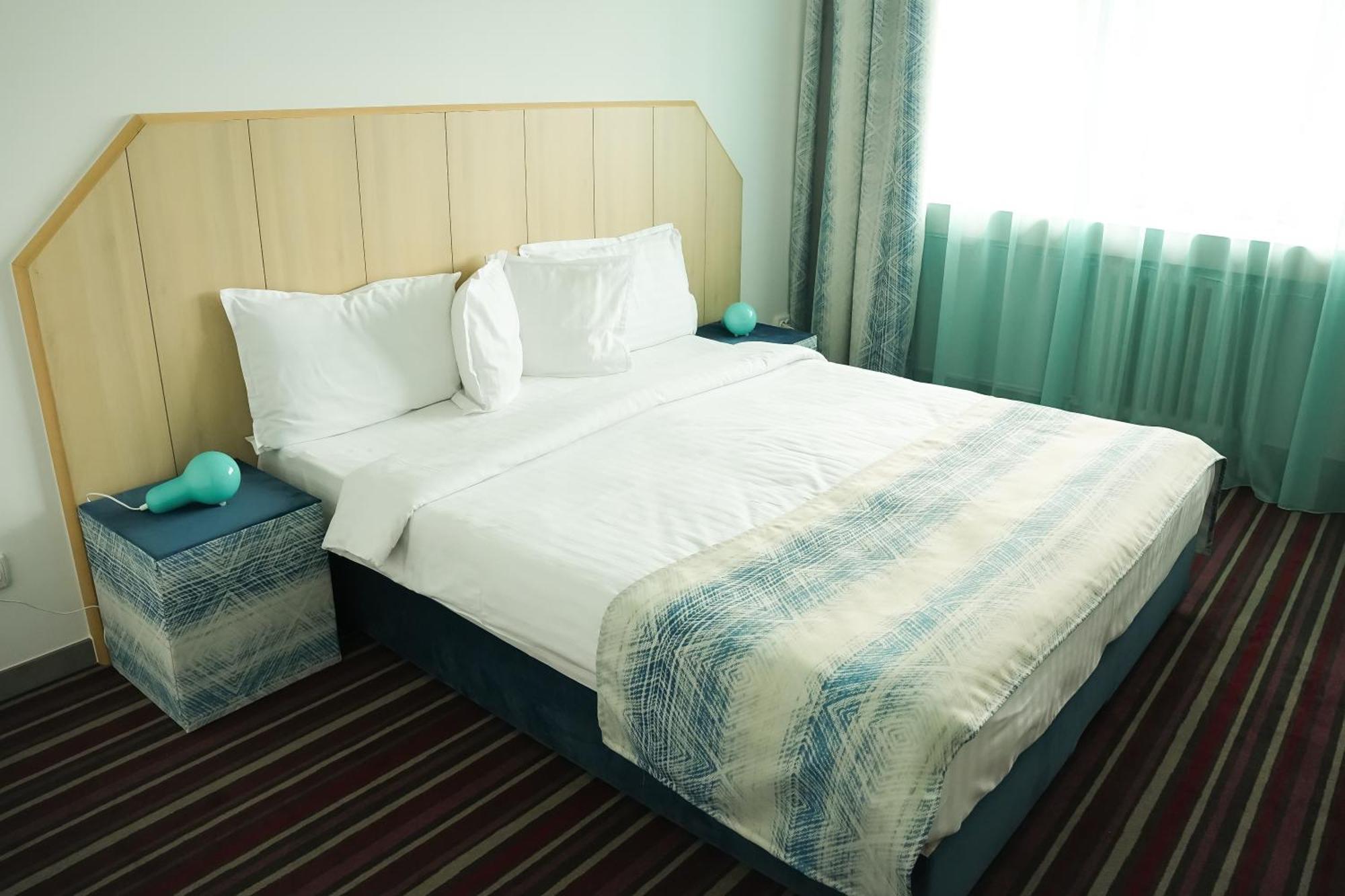Hotel Bucovina Suceava Exteriör bild