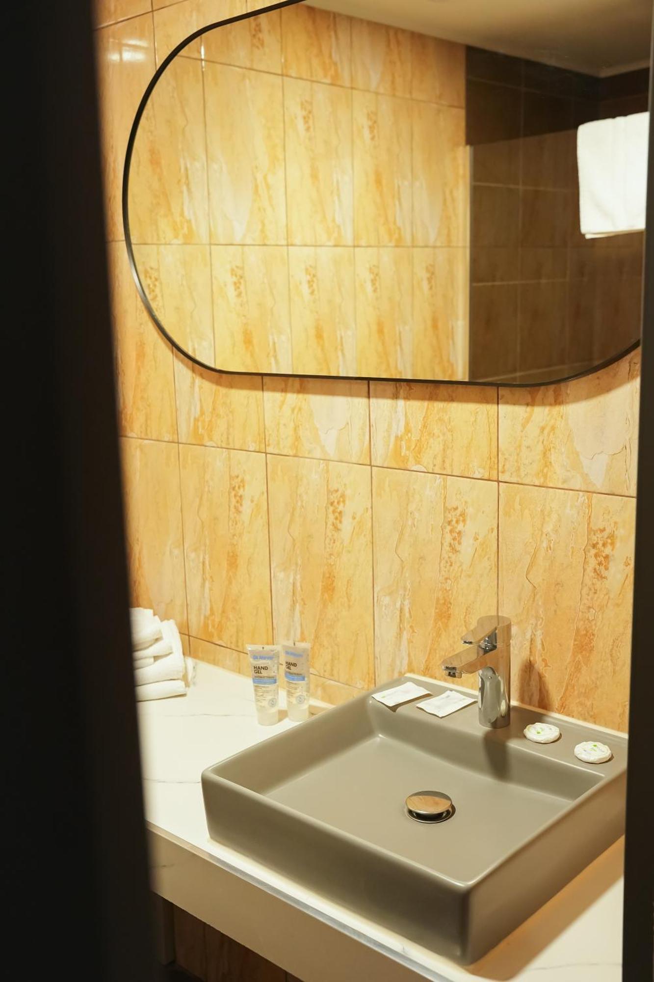 Hotel Bucovina Suceava Exteriör bild