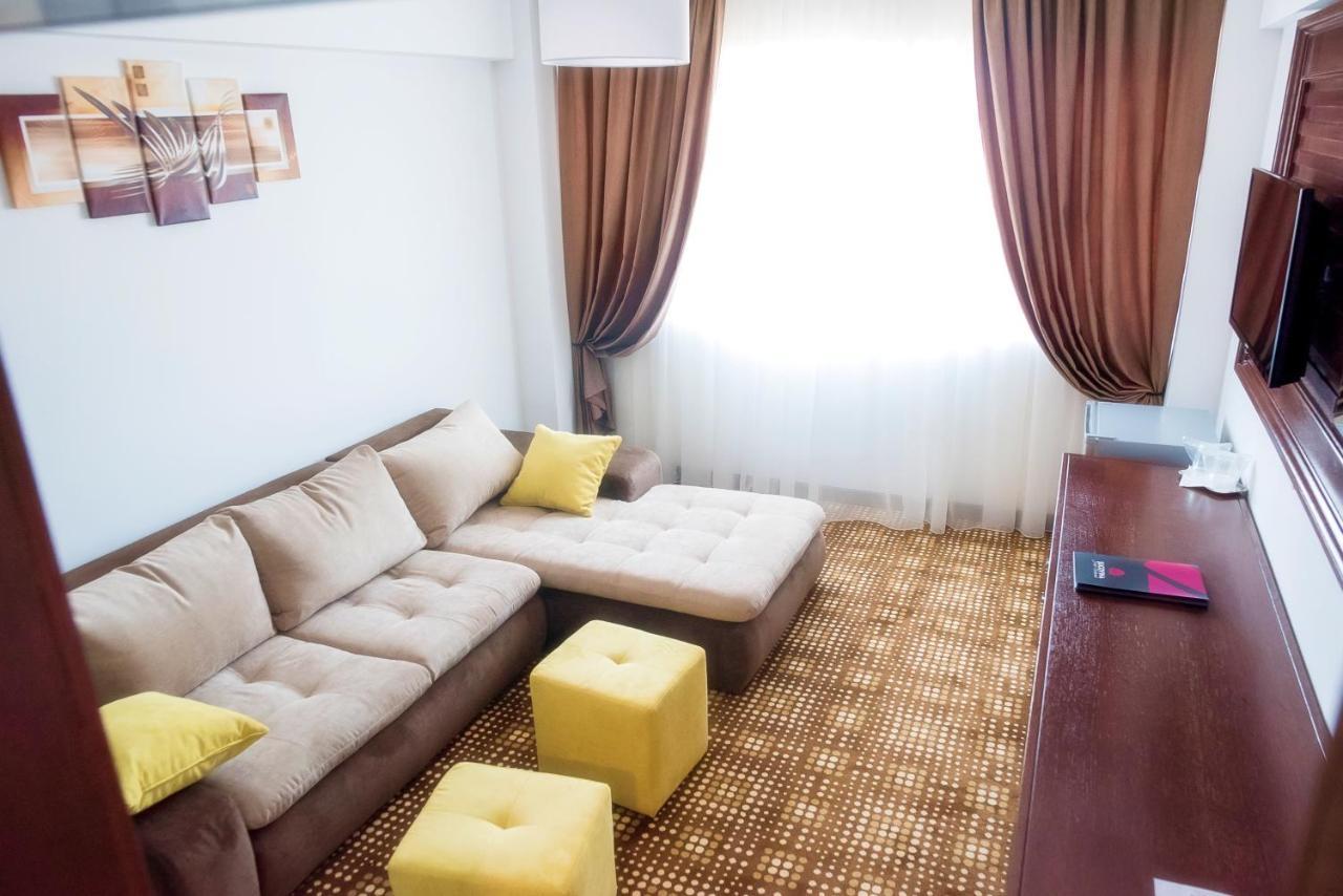 Hotel Bucovina Suceava Exteriör bild